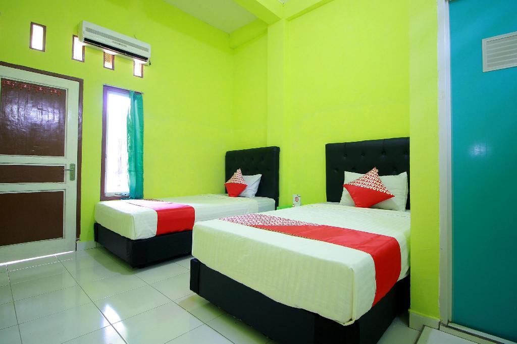 Лубуклингау: OYO 2585 Sherren Guest House