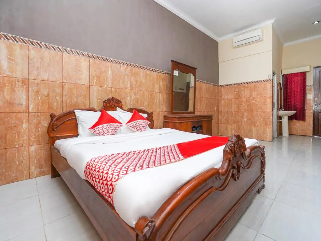 Памекасан: OYO 2715 Hotel Madinah Syariah