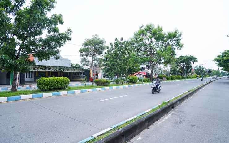 Сурабая: OYO 2612 Pondok Rizqi Syariah