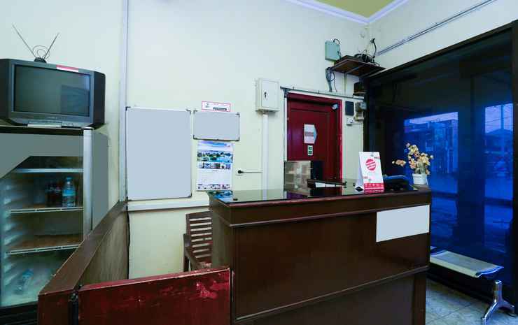 Сурабая: OYO 2612 Pondok Rizqi Syariah