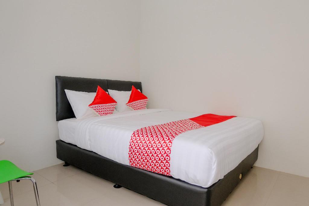 Джембер: OYO 2798 Semeru Residence Syariah