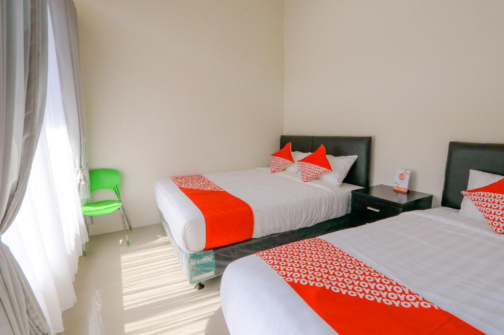 Джембер: OYO 2798 Semeru Residence Syariah