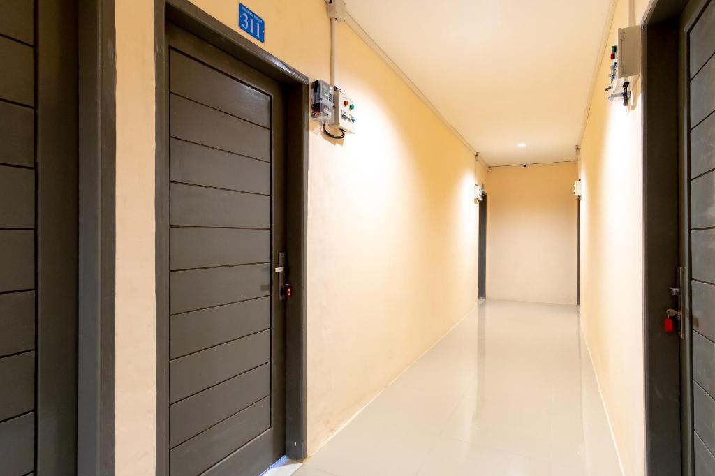 Медан: OYO 2895 Paranginan Residence