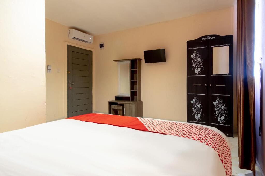 Медан: OYO 2895 Paranginan Residence
