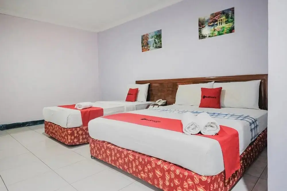 Батам: RedDoorz near Nagoya Hill Mall Batam 5
