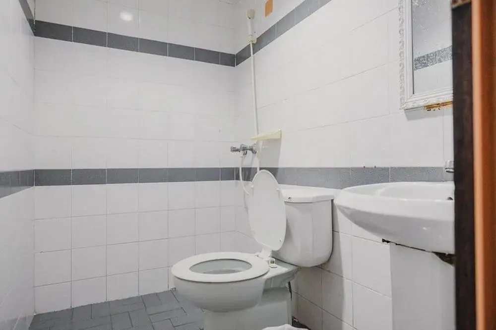 Батам: RedDoorz near Nagoya Hill Mall Batam 5