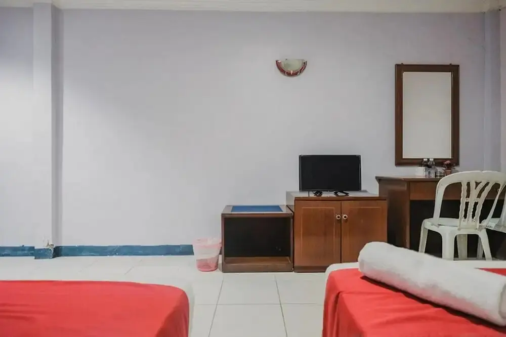 Батам: RedDoorz near Nagoya Hill Mall Batam 5
