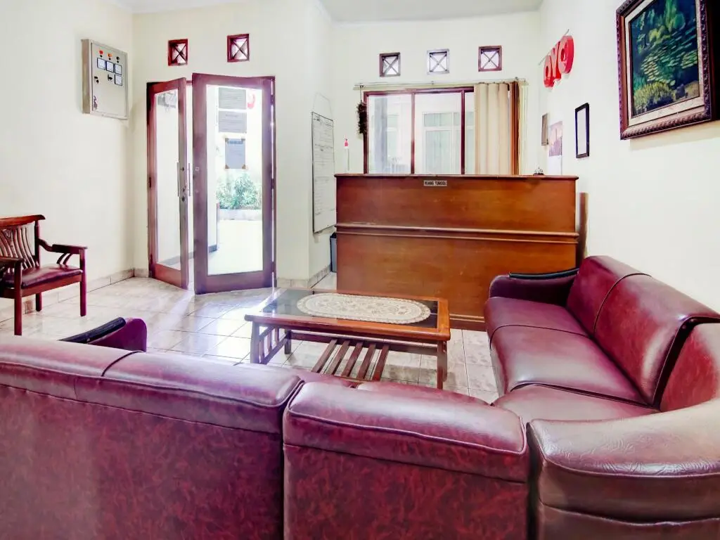 Джакарта: OYO 3133 Wisma Yampi Syari'ah