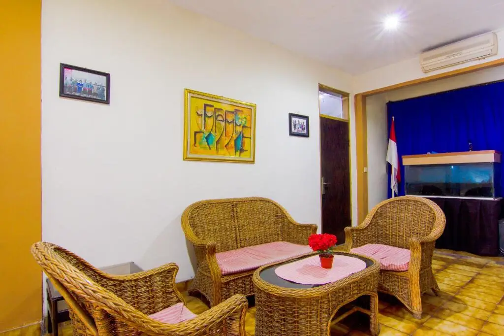 Бандунг: OYO 2993 Wisma Pkbi Jawa Barat