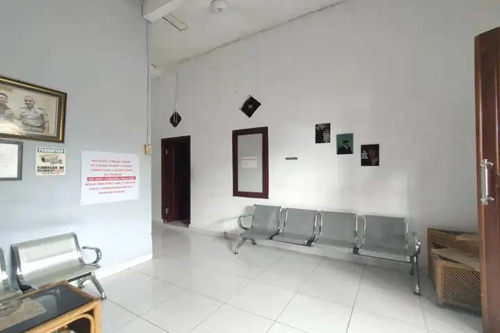 Палембанг: OYO 2933 Wisma Hiro Pertiwi