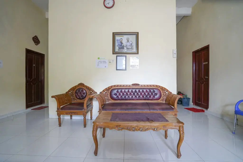 Палембанг: OYO 2933 Wisma Hiro Pertiwi
