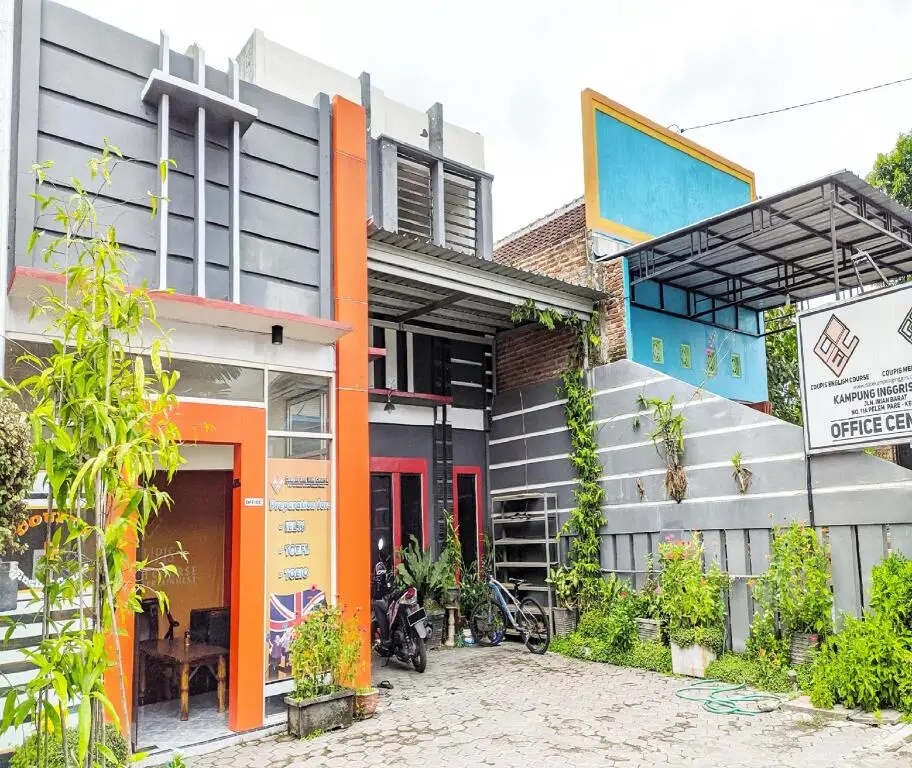 OYO 3012 Coupis Guesthouse Syariah — фото 1