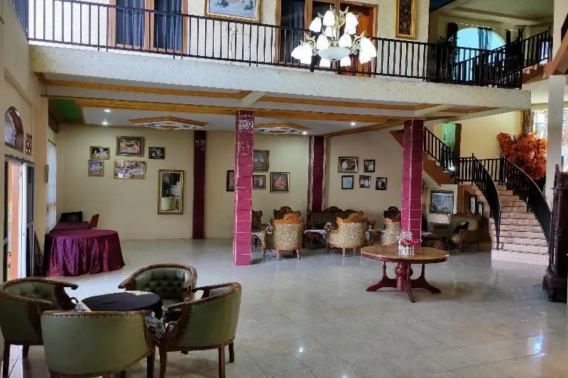 Бенгкулу: OYO 2994 Hotel Wedika