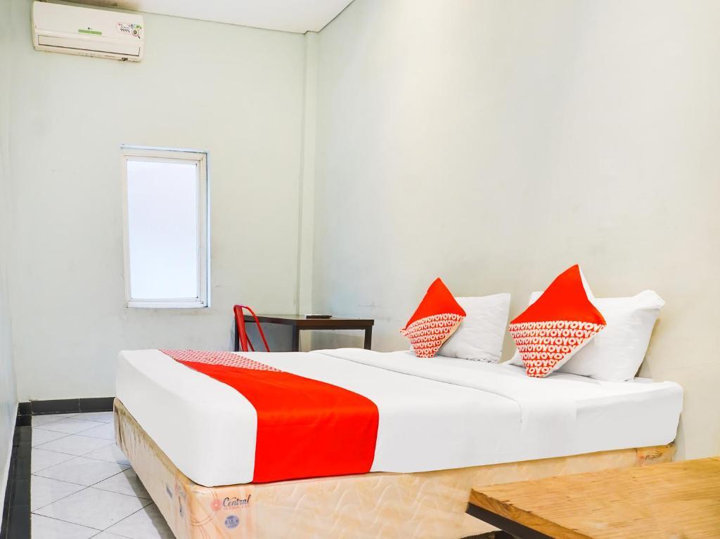 Макассар: OYO 3131 Sayang Home Stay