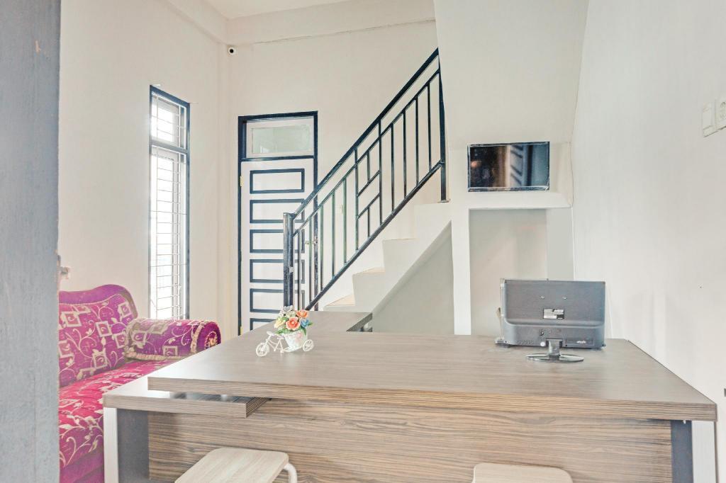 Букиттинги: OYO 3001 D'vio Homestay
