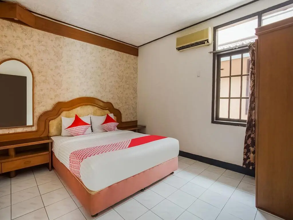 Сисолок: Capital O 3094 Hotel Cleopatra