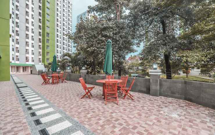 Южный Тангеранг: OYO 3221 Green Lake View Ciputat Tower E