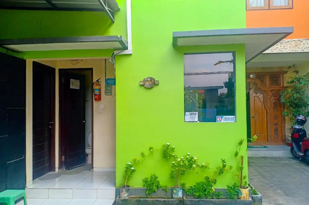 Денпасар: OYO 3190 Pondok Putra Bersaudara