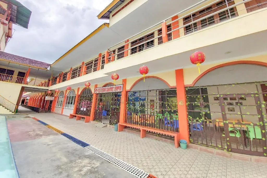 Синкаванг: OYO 3196 Hotel Taman Cinta