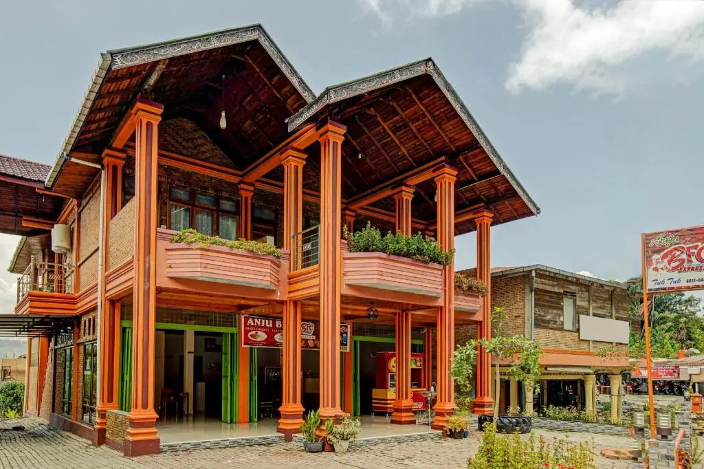 Озеро Тоба: OYO 3202 Hans Homestay