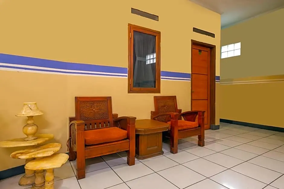 Бандунг: OYO 2625 Pondok Penginapan Patradisa