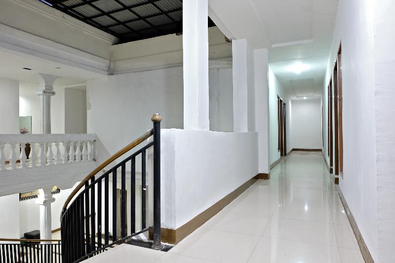 Макассар: Spot On 2661 Wisma Maysara Makassar