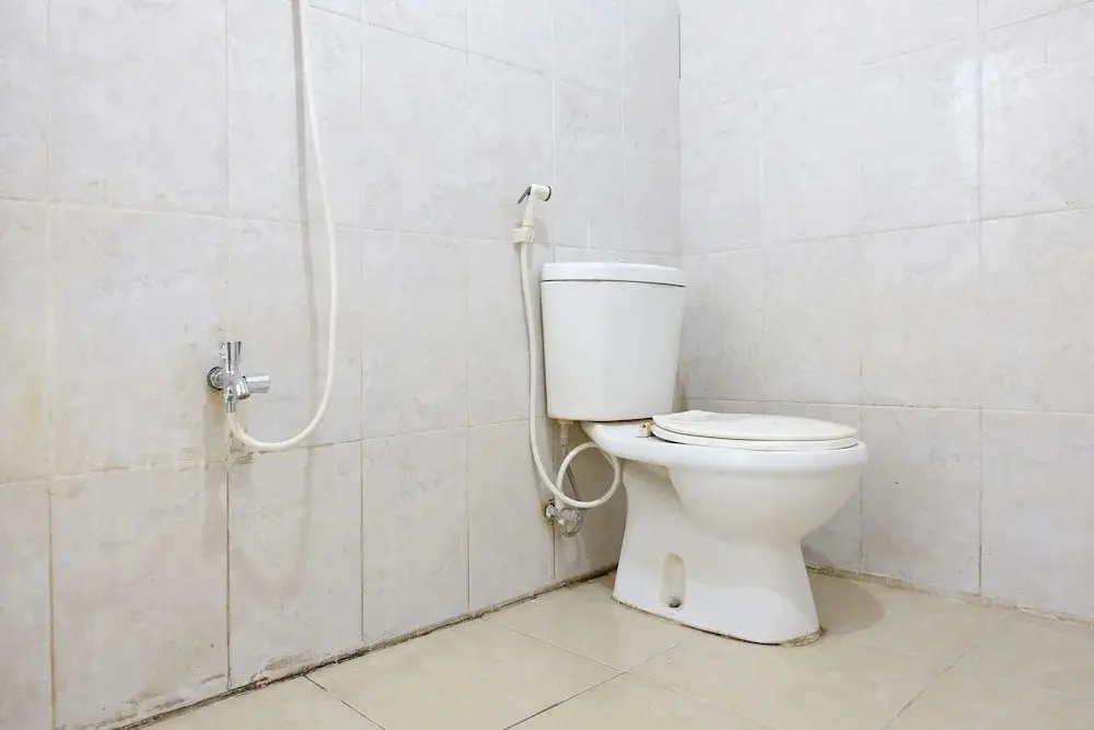 Макассар: Spot On 2661 Wisma Maysara Makassar