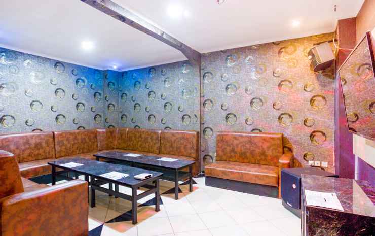 Чикаранг: RedDoorz near City Walk Lippo Cikarang
