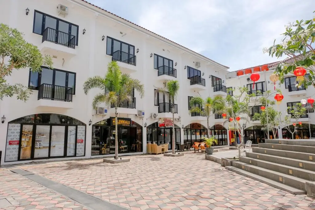 Джембер: CR 001 Jember Town Square Apartment