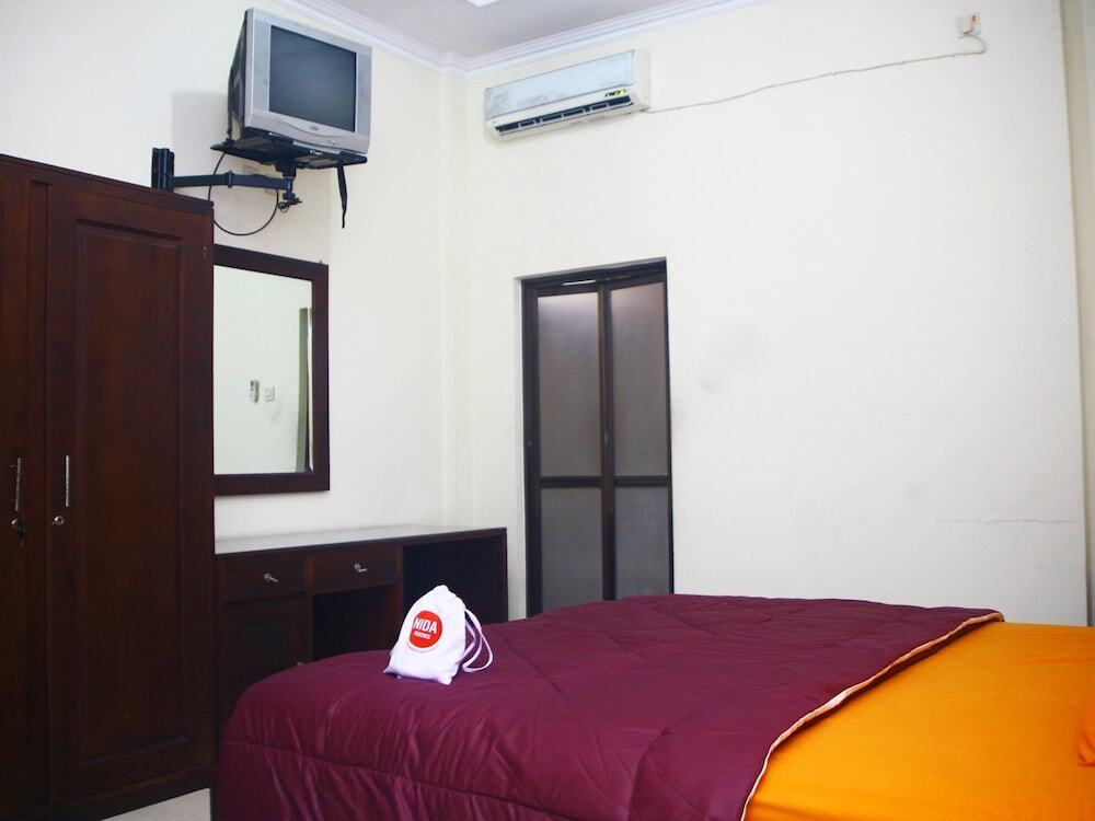 Депок: NIDA Rooms Ring Road Utara 1E