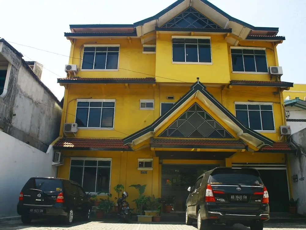 Депок: NIDA Rooms Ring Road Utara 1E