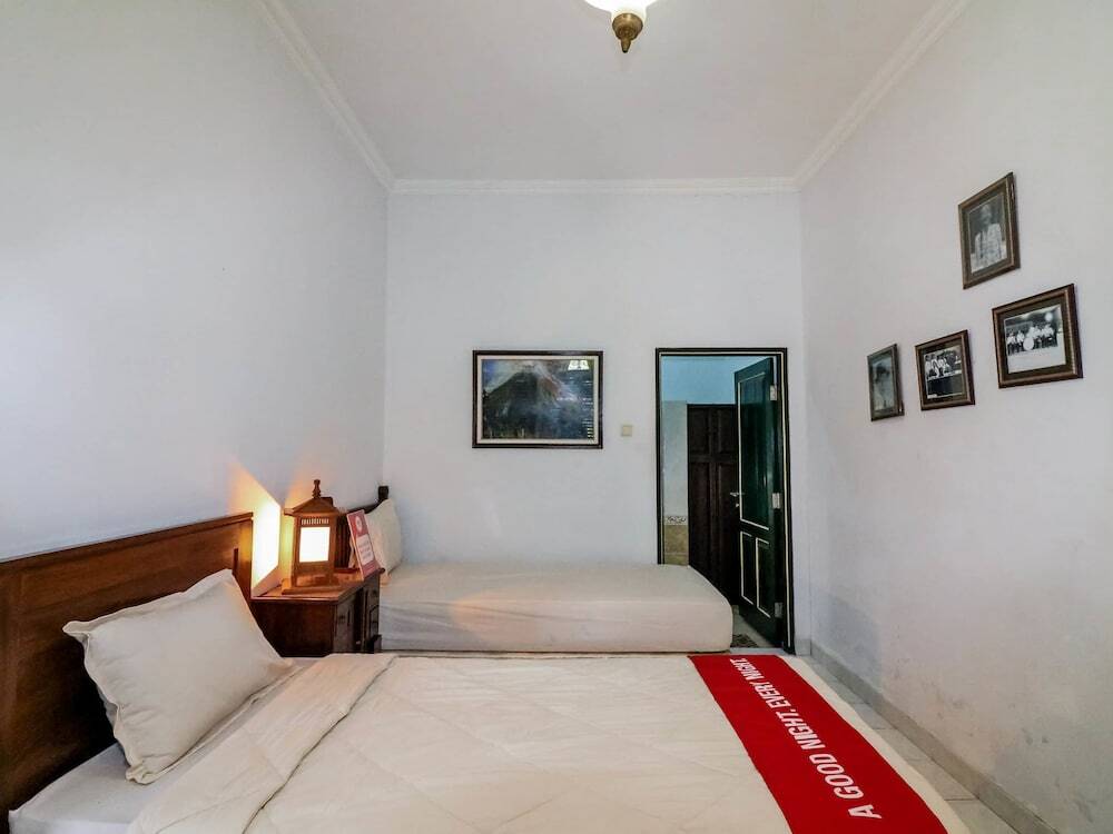 Депок: NIDA Rooms Pisang 83B Depok Sleman