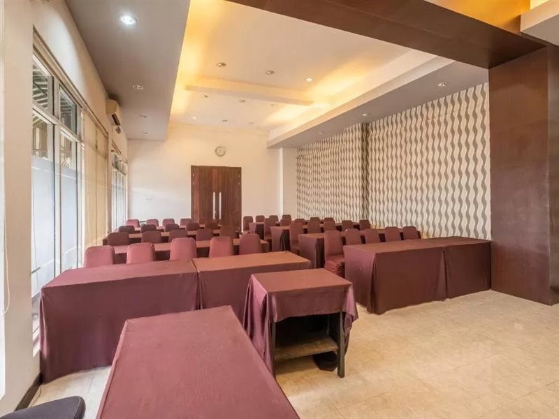 Бандунг: Capital O 2239 Hotel Endah Parahyangan (ex. Elenors Home at Eyckman)