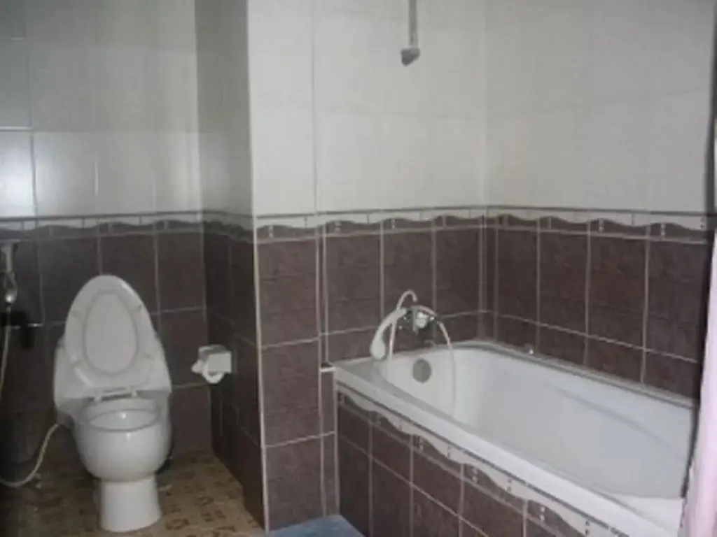 Кута: Nida Rooms Jerman Beach 12 at Green Roof Homestay
