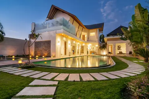 Luxury Villa Belle & Cloud 9 — фото 1
