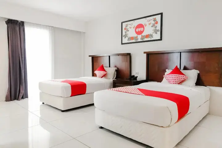 Бату: Capital O 892 Grand Pujon View Hotel And Resort