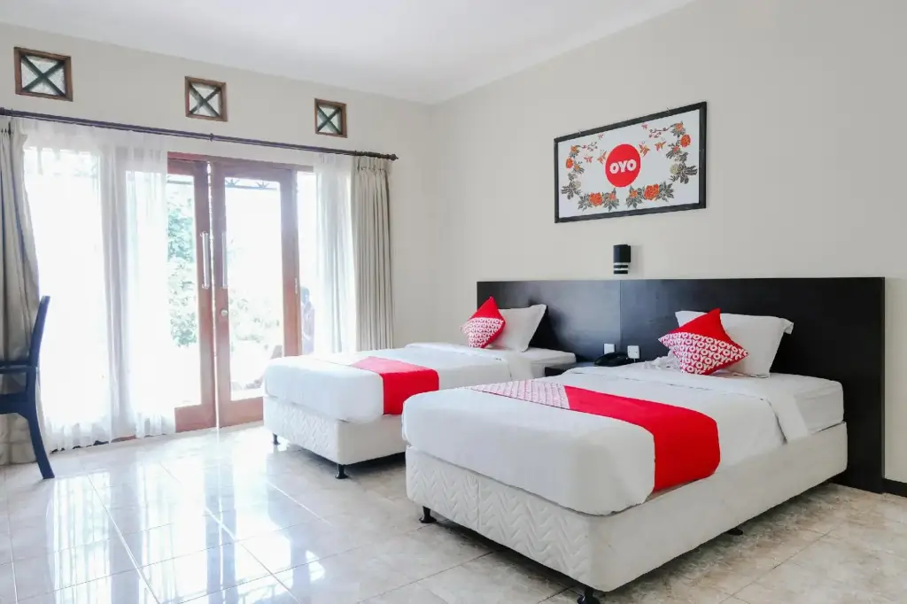 Бату: Capital O 892 Grand Pujon View Hotel And Resort