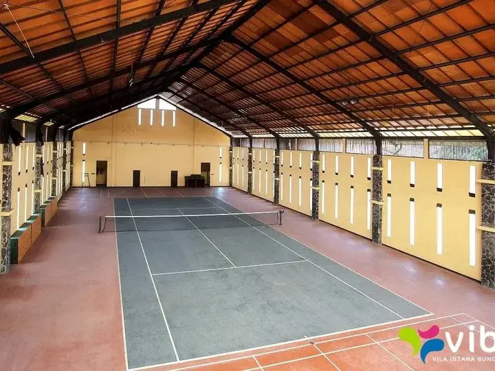 Паромпонг: Villa G8