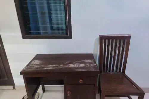 Джакарта: Kabin Kapsul Kayu Jati V Hostel