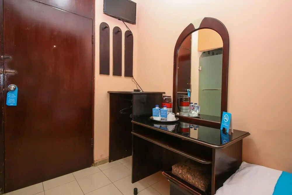 Джакарта: Airy Asemka Toko Tiga Seberang 27 Jakarta