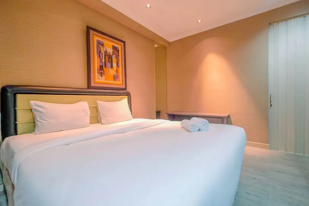 Джакарта: Premium 3BR Hampton's Park Apartment By Travelio
