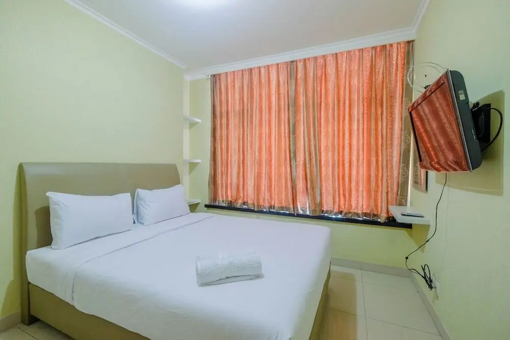 Джакарта: Chic And Cozy 2br Apartment at Hampton'S Park