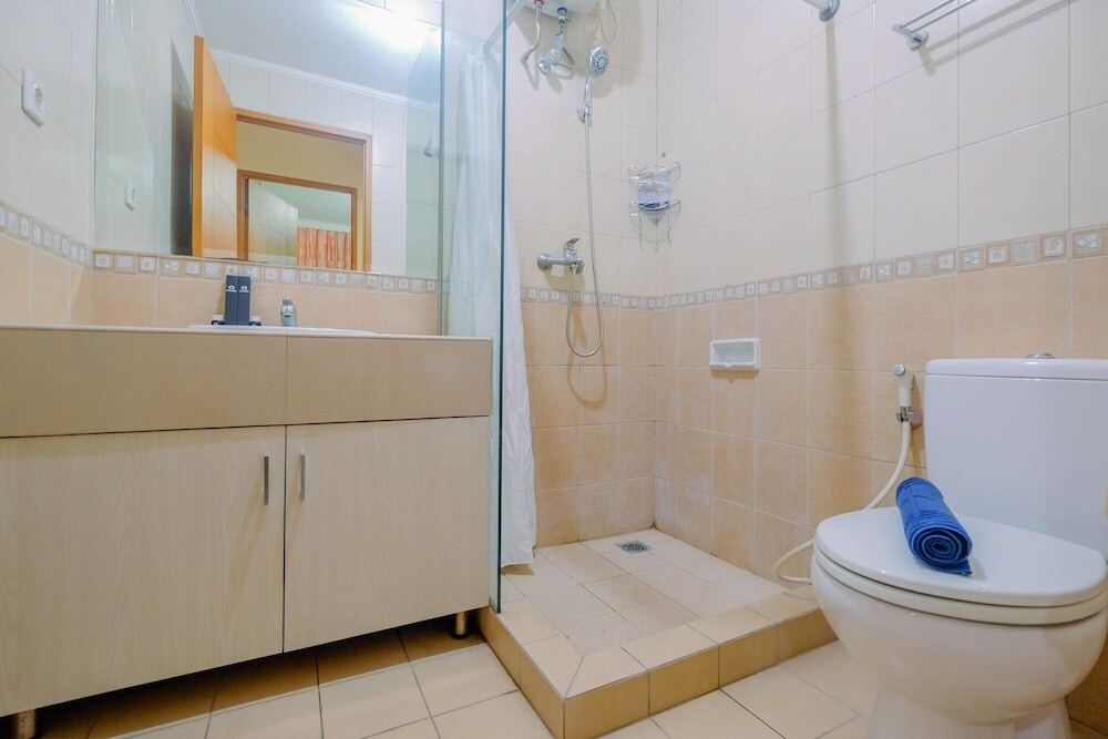Джакарта: Chic And Cozy 2br Apartment at Hampton'S Park