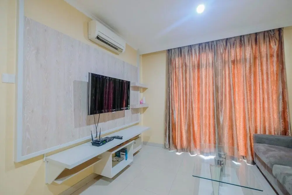 Джакарта: Chic And Cozy 2br Apartment at Hampton'S Park