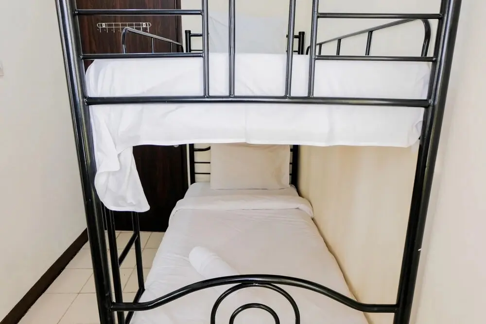 Южный Тангеранг: Homey 2BR at Serpong Greenview Apartment
