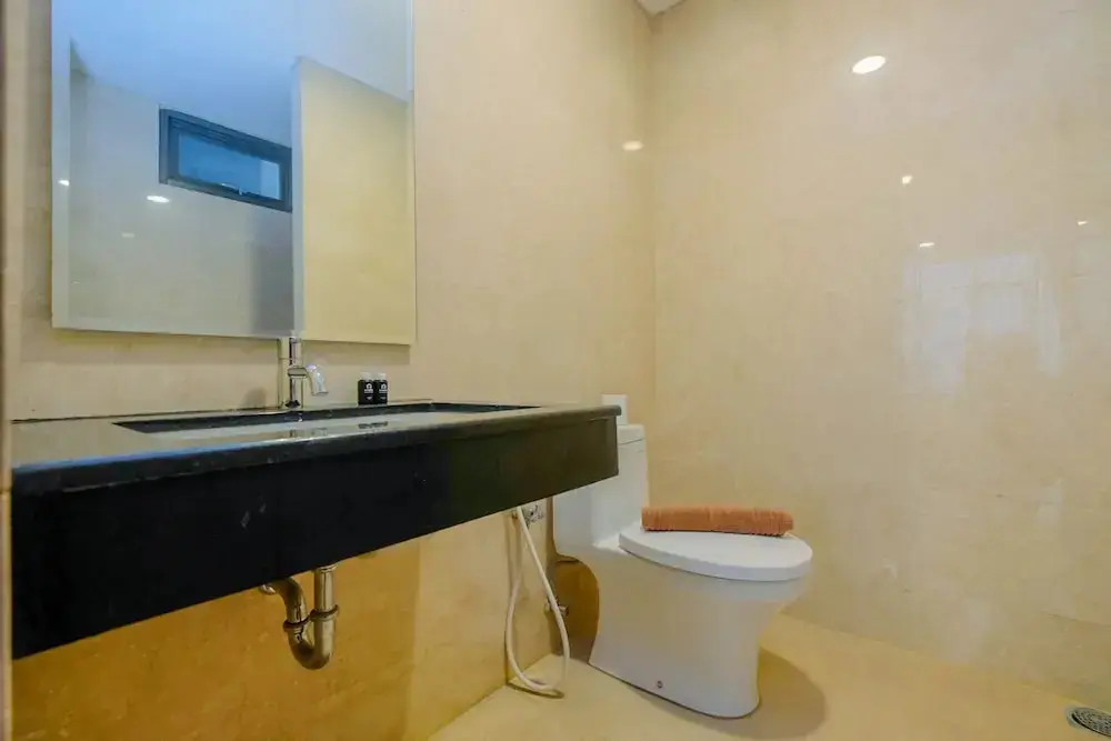 Джакарта: Modern and Spacious 2BR L'Avenue Apartment