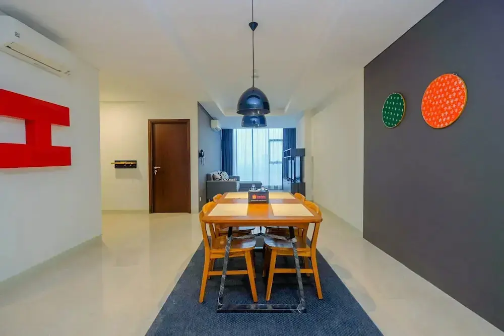 Джакарта: Modern and Spacious 2BR L'Avenue Apartment