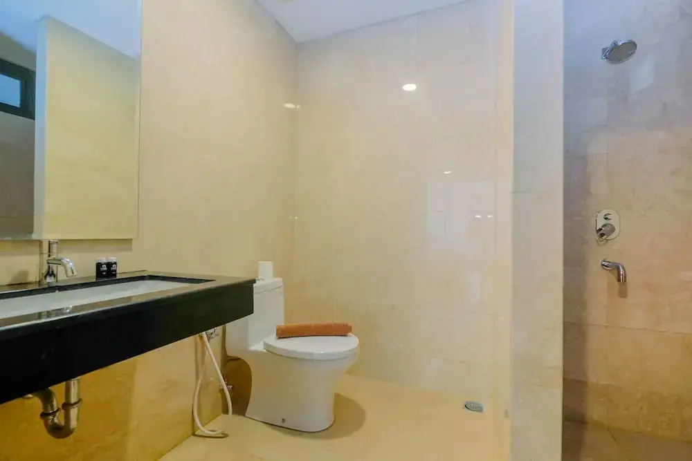 Джакарта: Modern and Spacious 2BR L'Avenue Apartment