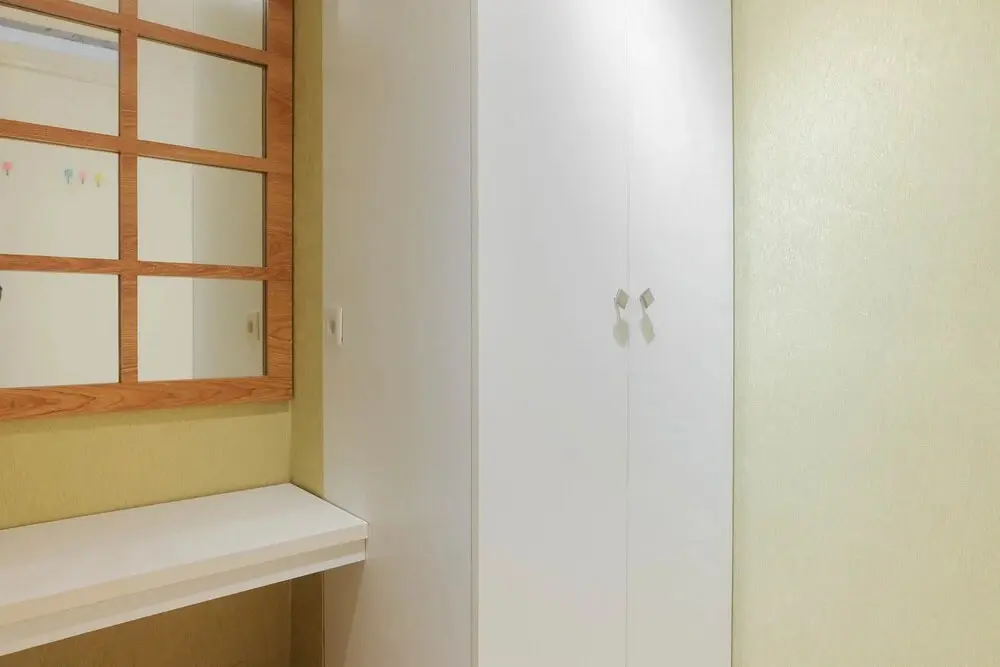 Джакарта: Beautifully Designed 2BR Bassura City Apartment By Travelio