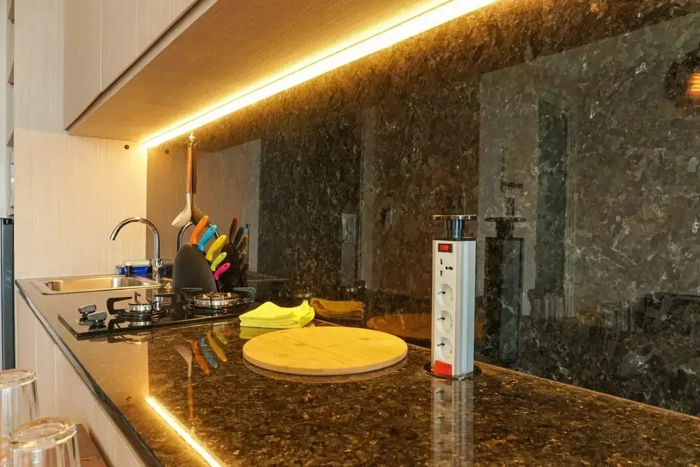 Джакарта: Cozy and Comfy 2BR Citralake Suites Apartment
